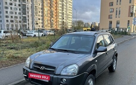 Hyundai Tucson III, 2007 год, 940 000 рублей, 3 фотография