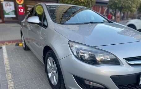 Opel Astra J, 2014 год, 1 290 000 рублей, 1 фотография