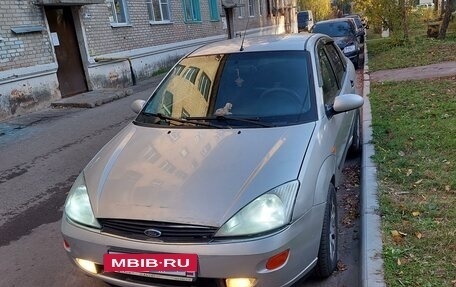 Ford Focus IV, 2001 год, 310 000 рублей, 4 фотография