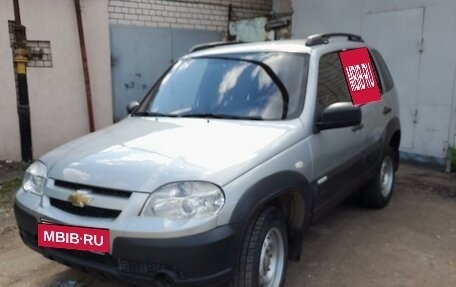 Chevrolet Niva I рестайлинг, 2013 год, 700 000 рублей, 2 фотография