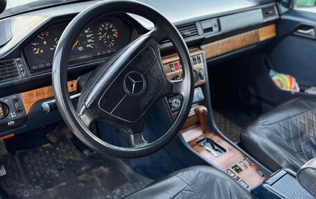 Mercedes-Benz W124, 1986 год, 450 000 рублей, 8 фотография