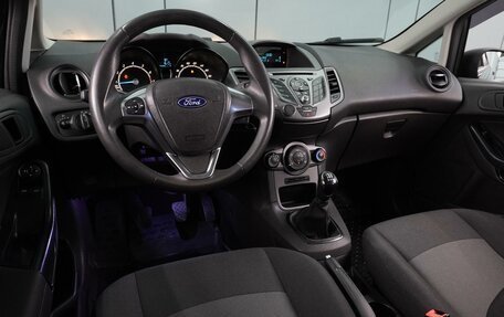 Ford Fiesta, 2015 год, 966 000 рублей, 6 фотография