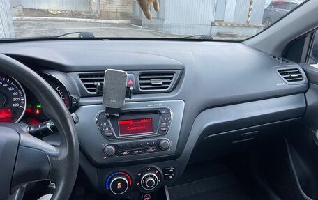 KIA Rio III рестайлинг, 2014 год, 810 000 рублей, 14 фотография