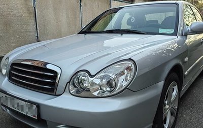 Hyundai Sonata IV рестайлинг, 2005 год, 675 000 рублей, 1 фотография