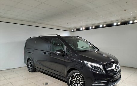 Mercedes-Benz V-Класс, 2019 год, 5 689 700 рублей, 2 фотография