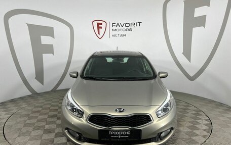 KIA cee'd III, 2015 год, 1 050 000 рублей, 2 фотография