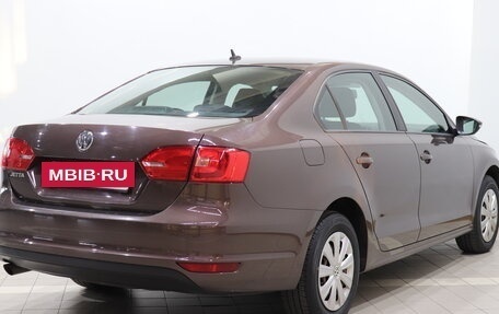 Volkswagen Jetta VI, 2014 год, 895 000 рублей, 5 фотография