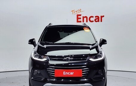 Chevrolet Trax, 2020 год, 1 298 000 рублей, 2 фотография