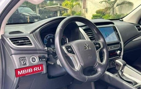 Mitsubishi Montero Sport, 2021 год, 3 490 000 рублей, 7 фотография