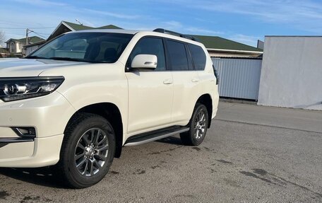 Toyota Land Cruiser Prado 150 рестайлинг 2, 2018 год, 5 400 000 рублей, 6 фотография