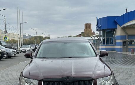 Skoda Superb III рестайлинг, 2011 год, 1 124 000 рублей, 3 фотография