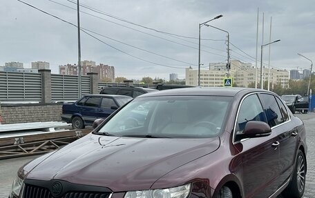 Skoda Superb III рестайлинг, 2011 год, 1 124 000 рублей, 2 фотография