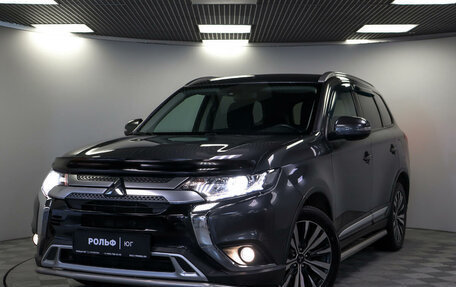 Mitsubishi Outlander III рестайлинг 3, 2019 год, 2 095 000 рублей, 20 фотография