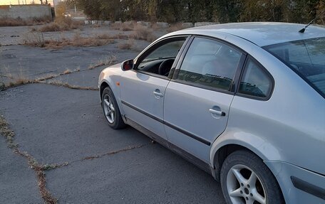 Volkswagen Passat B5+ рестайлинг, 1997 год, 300 000 рублей, 4 фотография