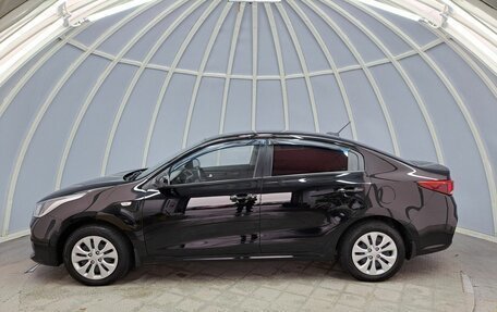 KIA Rio IV, 2018 год, 1 388 100 рублей, 8 фотография