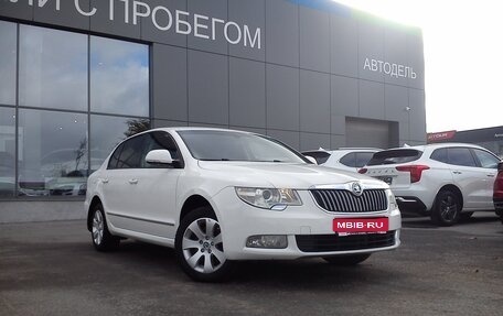 Skoda Superb III рестайлинг, 2011 год, 1 219 000 рублей, 1 фотография