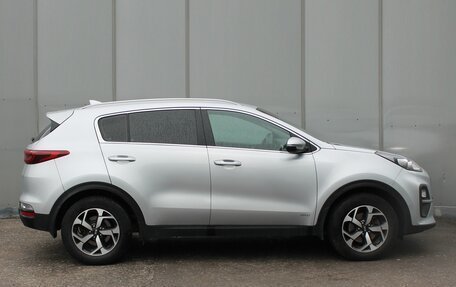 KIA Sportage IV рестайлинг, 2020 год, 2 750 000 рублей, 5 фотография