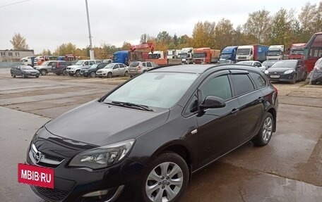 Opel Astra J, 2013 год, 1 030 000 рублей, 12 фотография