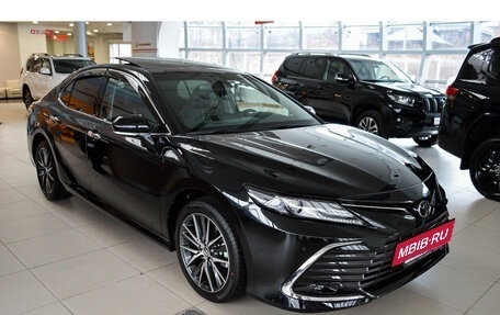 Toyota Camry, 2023 год, 4 990 000 рублей, 2 фотография