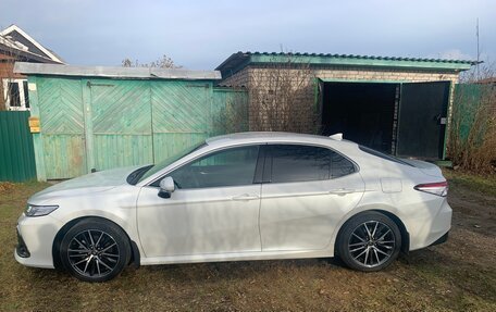 Toyota Camry, 2021 год, 4 400 000 рублей, 5 фотография