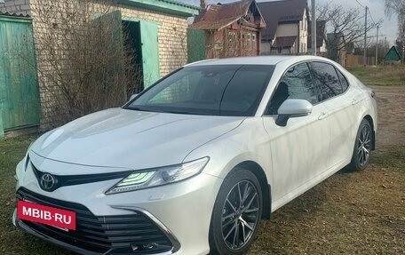 Toyota Camry, 2021 год, 4 400 000 рублей, 6 фотография