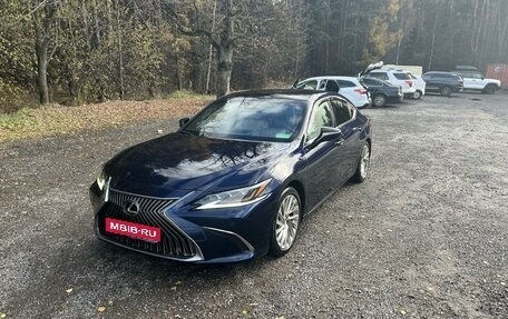 Lexus ES VII, 2019 год, 4 500 000 рублей, 1 фотография