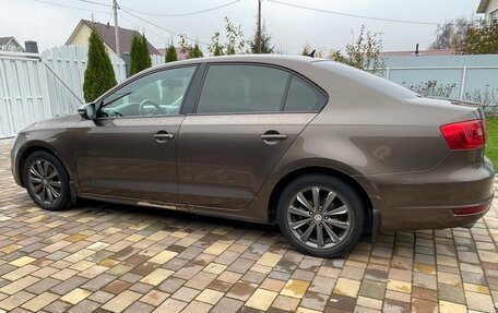 Volkswagen Jetta VI, 2013 год, 850 000 рублей, 7 фотография