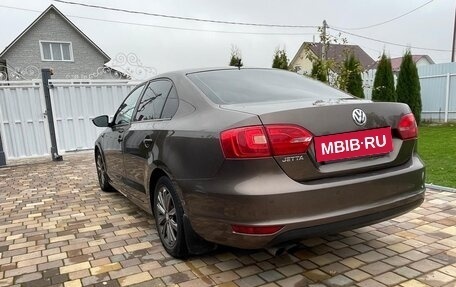 Volkswagen Jetta VI, 2013 год, 850 000 рублей, 10 фотография