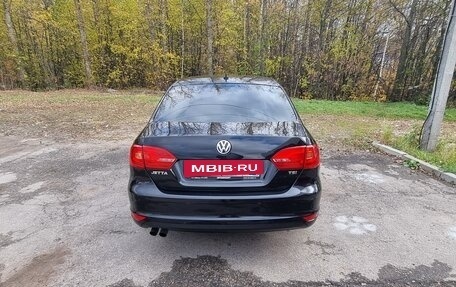 Volkswagen Jetta VI, 2013 год, 1 200 000 рублей, 6 фотография