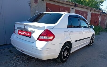 Nissan Tiida, 2011 год, 830 000 рублей, 1 фотография