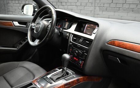 Audi A4, 2011 год, 1 400 000 рублей, 13 фотография