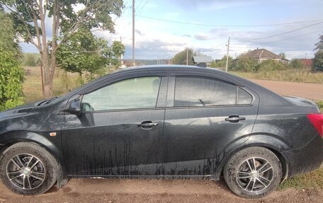 Chevrolet Aveo III, 2013 год, 650 000 рублей, 3 фотография