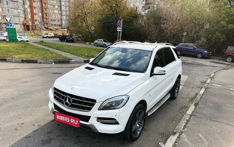 Mercedes-Benz M-Класс, 2012 год, 2 550 000 рублей, 4 фотография