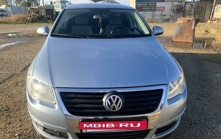 Volkswagen Passat B6, 2006 год, 780 000 рублей, 4 фотография