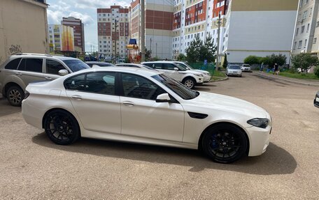 BMW 5 серия, 2014 год, 2 100 000 рублей, 17 фотография