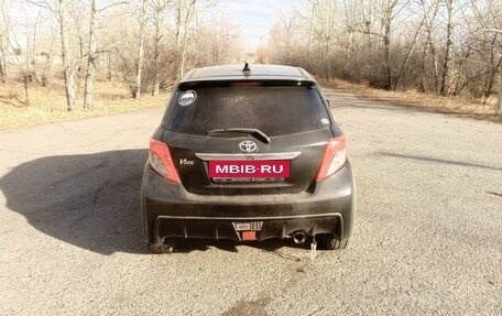 Toyota Vitz, 2011 год, 800 000 рублей, 2 фотография