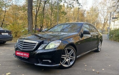 Mercedes-Benz E-Класс, 2011 год, 1 700 000 рублей, 1 фотография