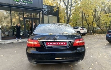 Mercedes-Benz E-Класс, 2011 год, 1 700 000 рублей, 12 фотография