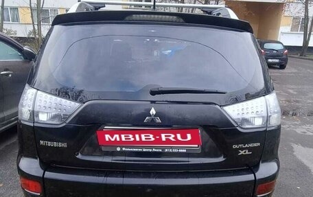 Mitsubishi Outlander III рестайлинг 3, 2007 год, 950 000 рублей, 3 фотография