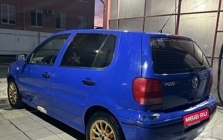 Volkswagen Polo III рестайлинг, 2000 год, 380 000 рублей, 3 фотография