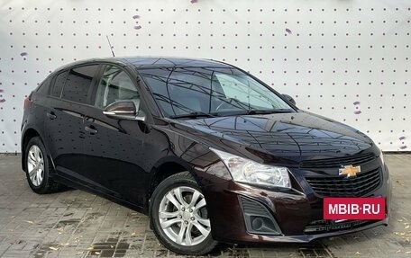 Chevrolet Cruze II, 2014 год, 985 000 рублей, 2 фотография