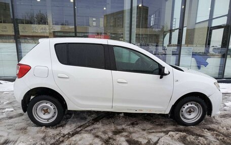 Renault Sandero II рестайлинг, 2016 год, 888 000 рублей, 4 фотография