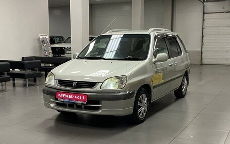 Toyota Raum I, 2002 год, 545 000 рублей, 1 фотография