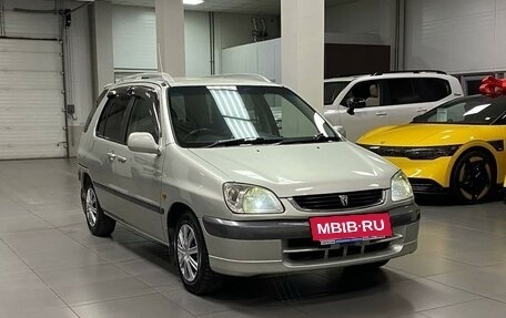 Toyota Raum I, 2002 год, 545 000 рублей, 7 фотография