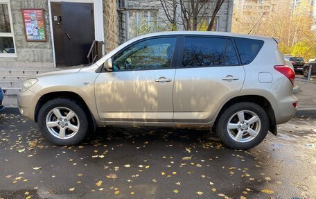 Toyota RAV4, 2006 год, 1 050 000 рублей, 6 фотография