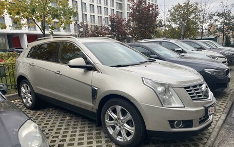 Cadillac SRX II рестайлинг, 2014 год, 1 850 000 рублей, 13 фотография