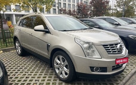 Cadillac SRX II рестайлинг, 2014 год, 1 850 000 рублей, 9 фотография