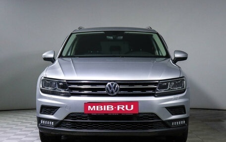 Volkswagen Tiguan II, 2017 год, 2 650 000 рублей, 2 фотография