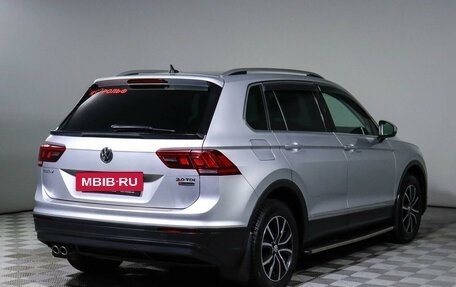 Volkswagen Tiguan II, 2017 год, 2 650 000 рублей, 5 фотография