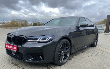 BMW 5 серия, 2018 год, 3 499 999 рублей, 1 фотография